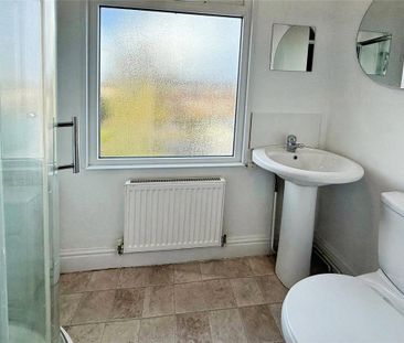 3 bedroom maisonette to rent - Photo 4