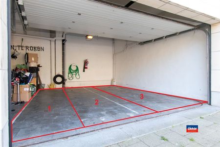Gerenoveerd appartement met één slaapkamer - € 950 - Photo 4