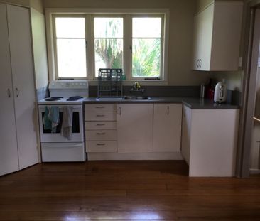 Popular Mount Maunganui Spot! - Photo 3