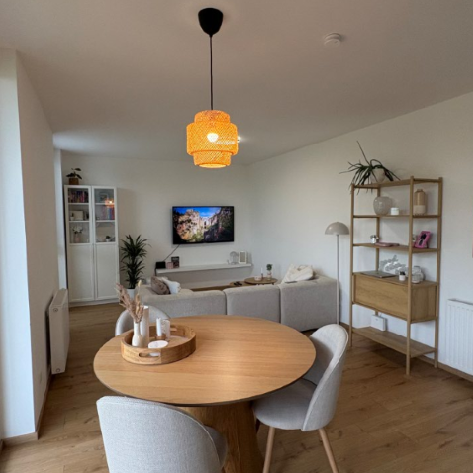 NEUBAU - 2‑Zimmer‑Wohnung mit Balkon, Küche und Schrankraum - Photo 1