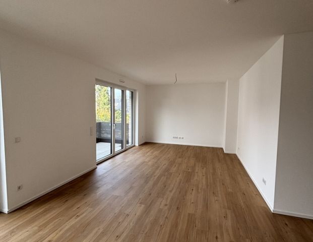 Uerdinger Straße 390, 47800 Krefeld - Photo 1