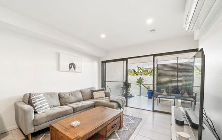 Townhouse Living In A Private Complex - Photo 2