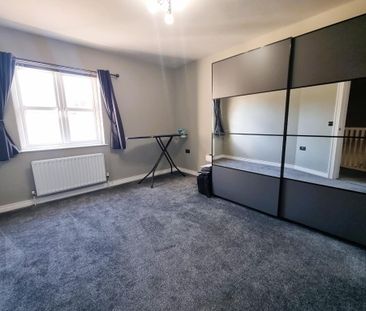 6 Lady Wallace Walk, Lisburn, BT28 3GY - Photo 3