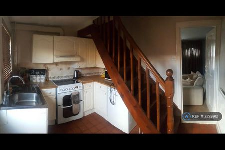 1 bedroom terraced house to rent - Photo 3