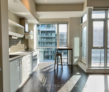 505 75 The Donway W - Photo 2