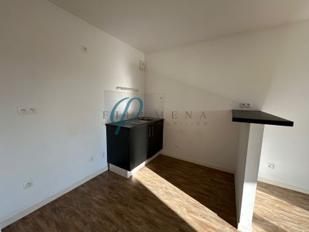 Location Appartement 3 pièces 57m² THOUARE SUR LOIRE 44470 - Photo 3