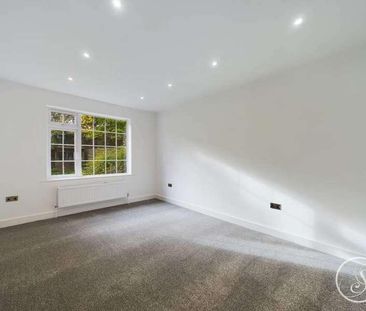 Harrogate Road, Harewood, Leeds, LS17 - Photo 1