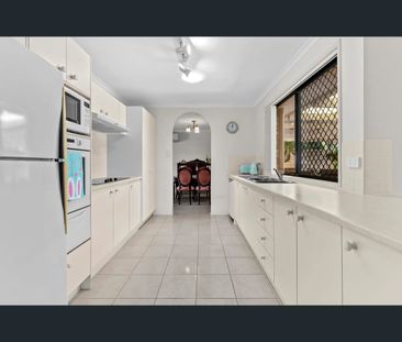 57 Tintara St, Carseldine, Qld 4034 - Photo 4