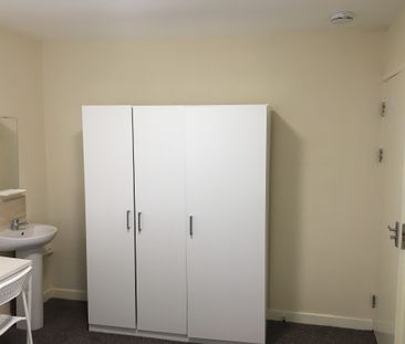 Room in a Shared House, Charter Avenue, CV4 - Photo 6