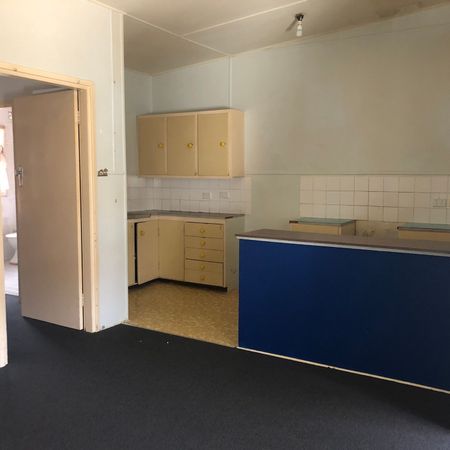 One Bedroom Unit - Photo 3