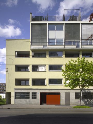 2.5-Zimmer-Maisonette-Wohnung mit 45m2 Dachterrasse - Photo 2