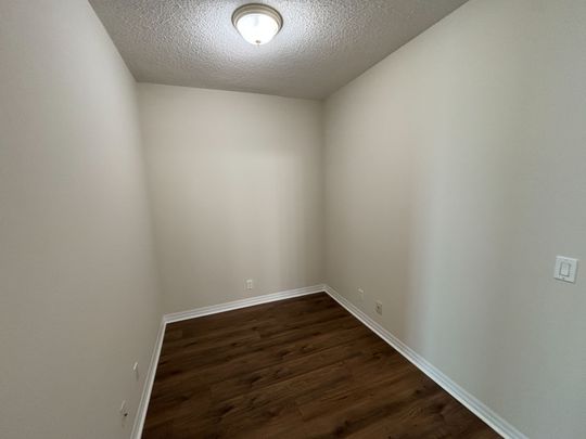 For Lease - 220 Burnhamthorpe Street Unit# 2110, Mississauga, Ontario - Photo 1