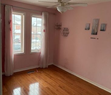 For Lease - 3472 Angel Pass Drive, Mississauga, Ontario - Photo 6