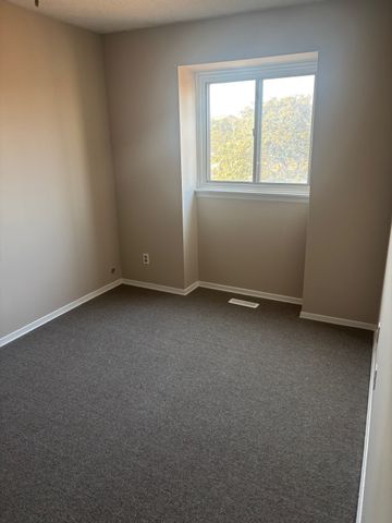 For Lease - 119 Moregate Crescent, Brampton, Ontario - Photo 2