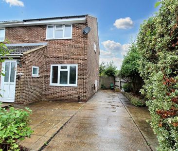 2 bedroom semi-detached house to rent - Photo 5