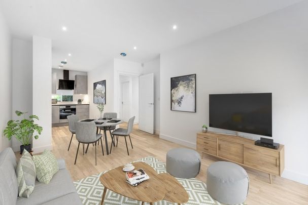 Flat to rent - Sherman Road, Bromley, BR1 - Photo 1