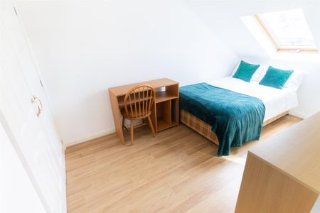 Baywater Road, Jesmond - Photo 4