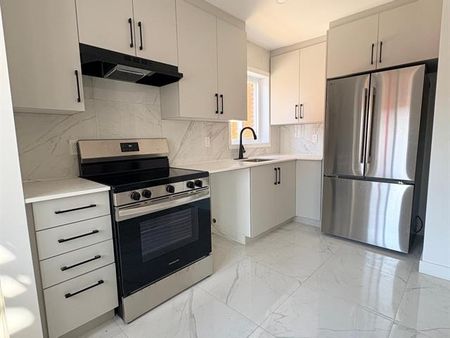 9390 Av. De Chateaubriand - Photo 4