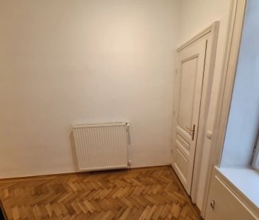 Sehr zentral und ruhig gelegen mit Balkon - Stilaltbau Weyringergas... - Photo 3