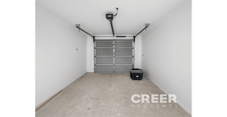 Modern 3 Bedroom Duplex! - Photo 4