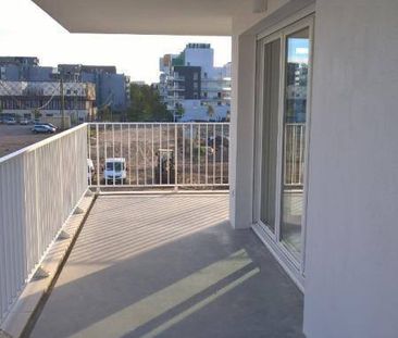 Location appartement t4 86 m² à Bordeaux (33300) - Photo 6