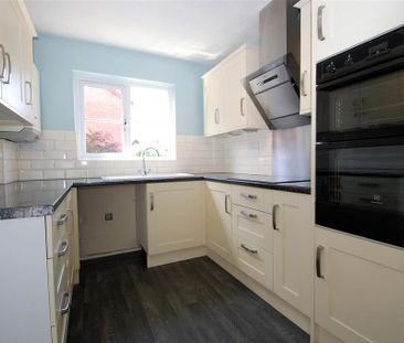 3 bedroom detached house to rent - Photo 6