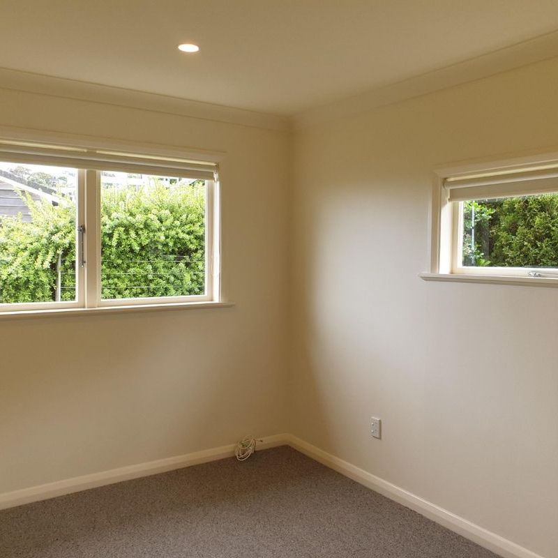 Great 2 bedroom house with wonderful views. - Photo 1