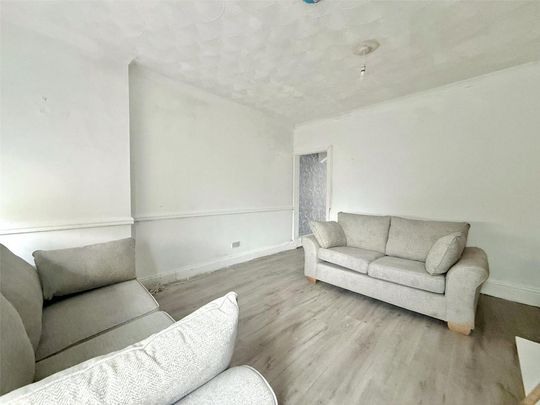 2 bedroom house to rent - Photo 1