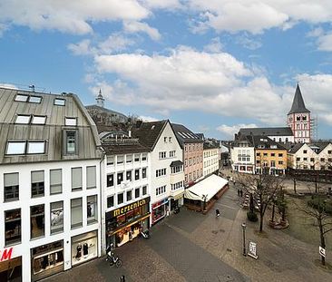 Siegburg-Markt: Großzügige 2-Zi. Wohnung im Herzen von Siegburg, fu... - Photo 1