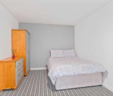 Deptford Place, Plymouth, PL4 - Photo 2