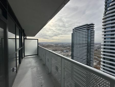 For Lease - 8 Interchange Way Unit# 4215, Vaughan, Ontario - Photo 3