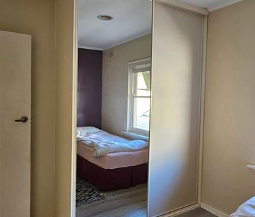 Bedford Park - Photo 1