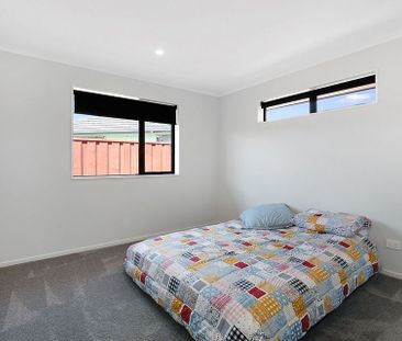 Lovely sunny 2024 4 bed home available for rent - Photo 1