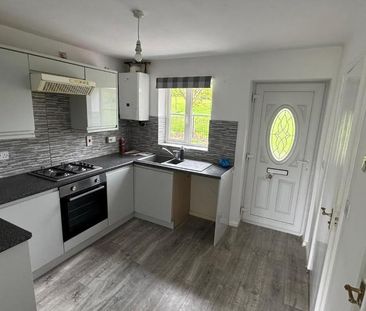 2 bedroom semi-detached house to rent - Photo 6