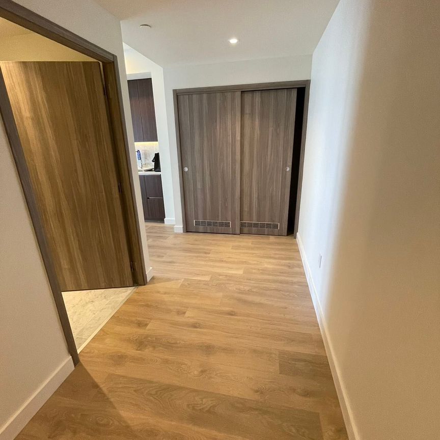 For Lease - 85 McMahon Drive Unit# 2215, Toronto, Ontario - Photo 1