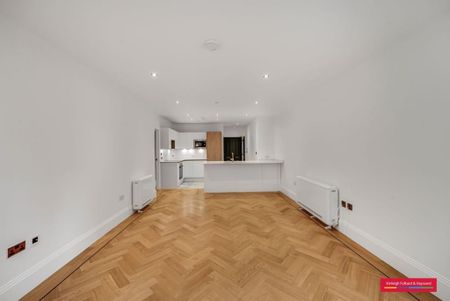 3 bedroom flat to rent - Photo 2