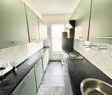 Baxter Avenue, Southend-on-Sea, Essex, SS2 6HX - Photo 5