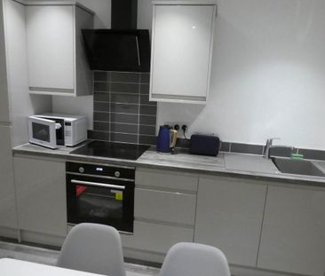 2 bedroom house share to rent - Photo 6