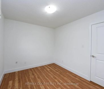 51 MALCOLM CRESCENT - Photo 6