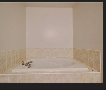 For Lease - 55 PEACHLEAF Crescent, Brampton, Ontario - Photo 6