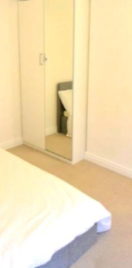 3 Bed Terraced House, Southampton, SO14 - Photo 2