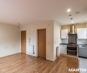 Studio to rent - Photo 1