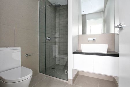 217/110 Keilor Road, Essendon VIC 3040 - Photo 5