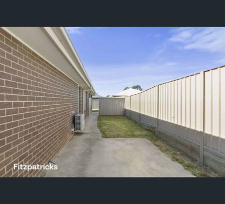 34b Durack Circuit, Boorooma, NSW 2650 - Photo 3