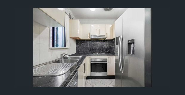 Three Bedroom Home - Photo 1