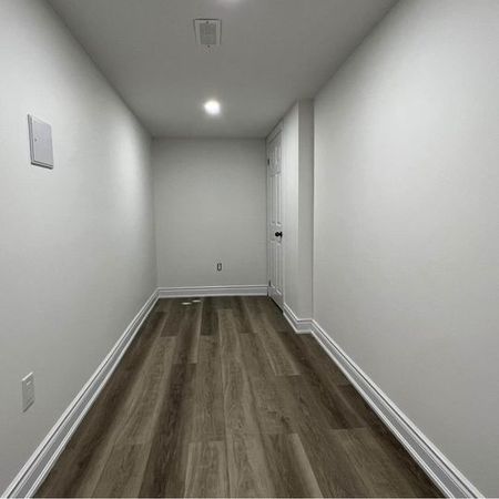 For Lease - 33 Gulfbrook Circle, Brampton, Ontario - Photo 2