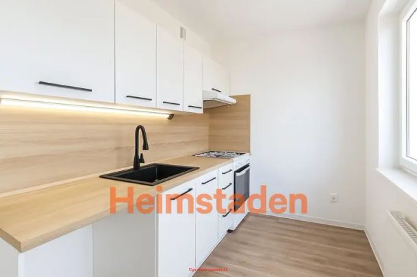 Pronájem bytu 2+1 49 m - Photo 1