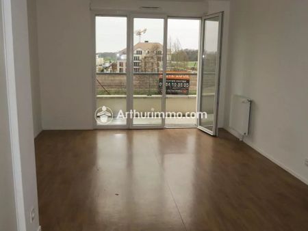 Location Appartement 2 pièces 40 m2 à Saint-Pierre-du-Perray - Photo 5