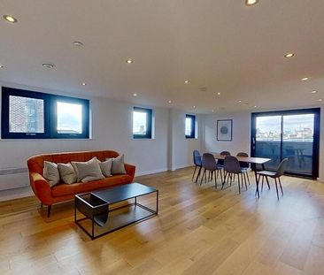 3 bedroom flat to rent - Photo 3