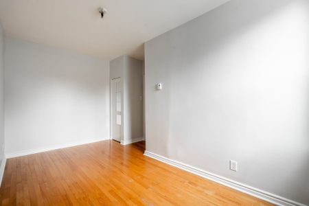 1044 Rue Addington - Photo 4